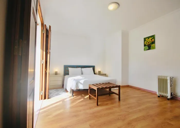 Feriehus Catarina House - Baleal Beach, Balcony, Pool Ferrel (Leiria)